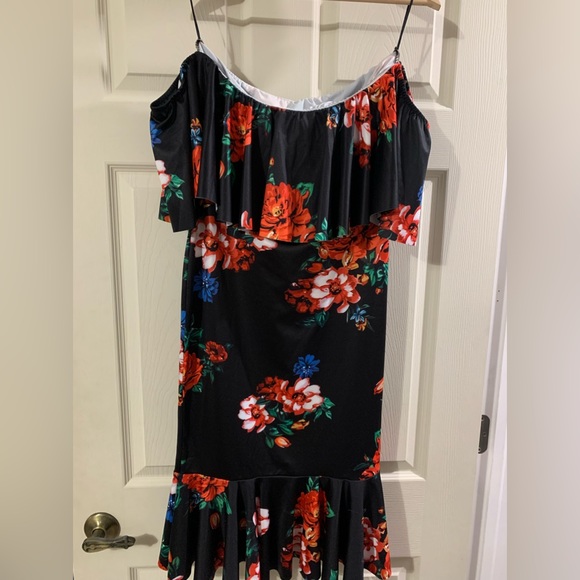 Shein, Strapless Summer Dress - Picture 1 of 2